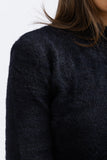 black long sleeve Pullover